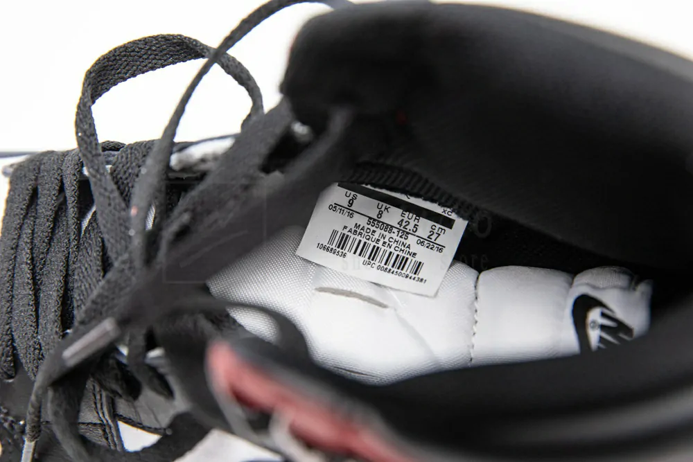 air jordan 1 og retro high black toe 555088 125